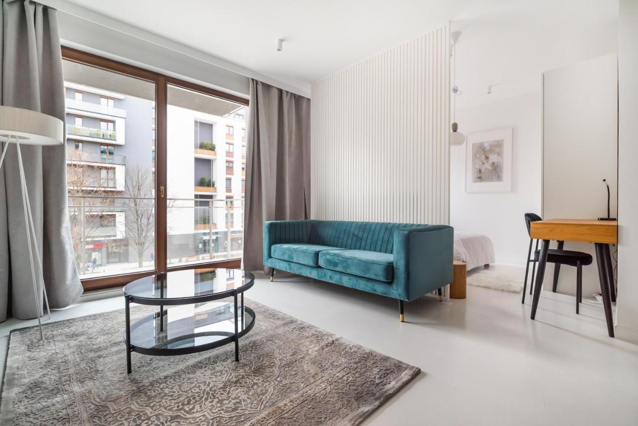 Wola Artistic Designer Apartment วอร์ซอ ภายนอก รูปภาพ